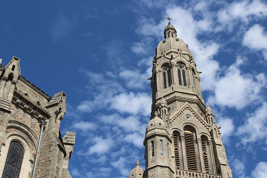 saint-laurent-sur-sèvre, church, st louis mary grignion de montfort, blue sky, sky, france, tower, la vendée, architecture, built structure