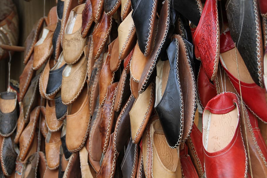 assorted-color leather, flat, shoes lot, daytime, cairo, souvenir, egypt, traditional, culture, egyptian