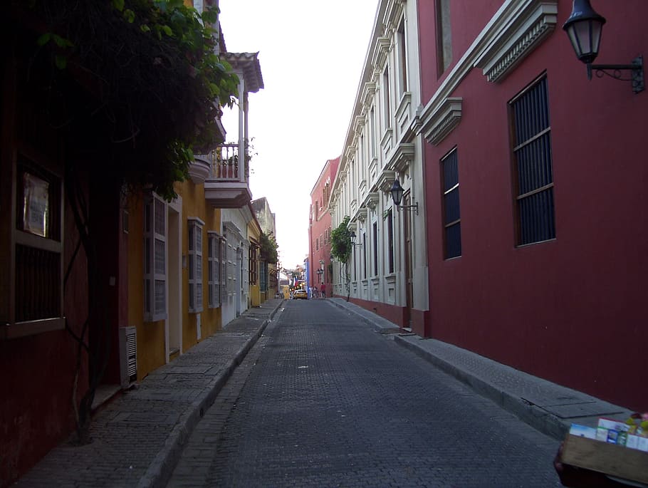 empty, alleyway, buildings, cartagena, colombia, caribbean, architecture, building, city, architecture design