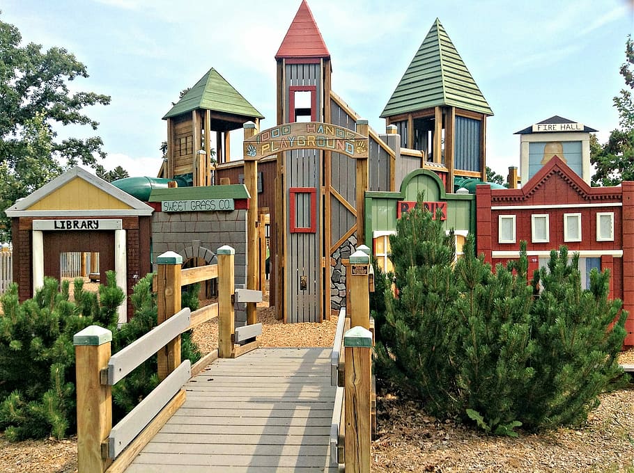 Parque infantil, Velho Oeste, Oeste, Vila, Parque, verão, Toque, construção, arquitetura, madeira