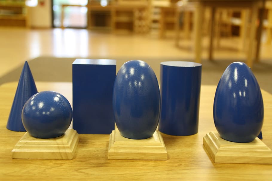 beberapa, biru, vas, kayu, meja, padatan geometris, montessori, bentuk, bentuk geometris, geometris