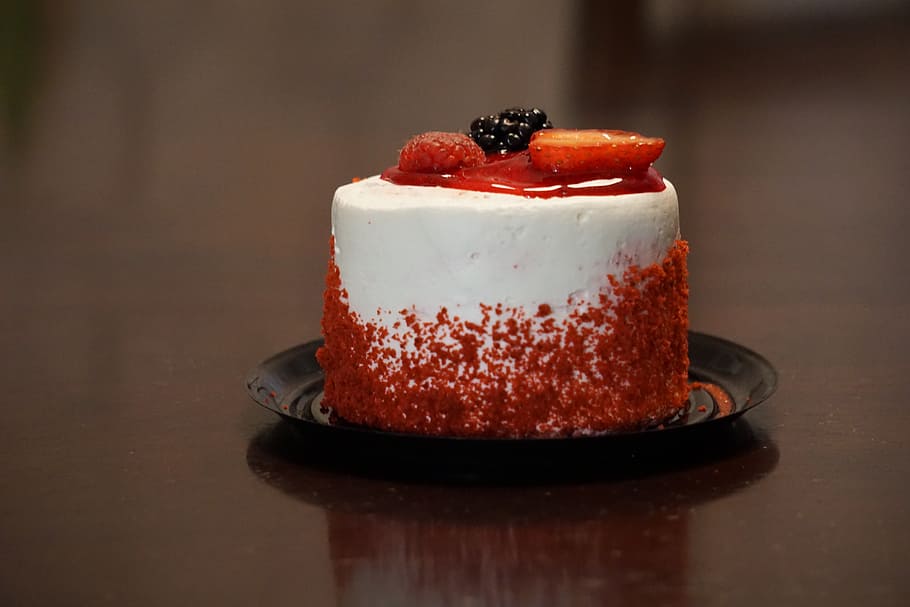 white, red, icing cake, cake, wares, desserts, pastry, cakes, portion, food