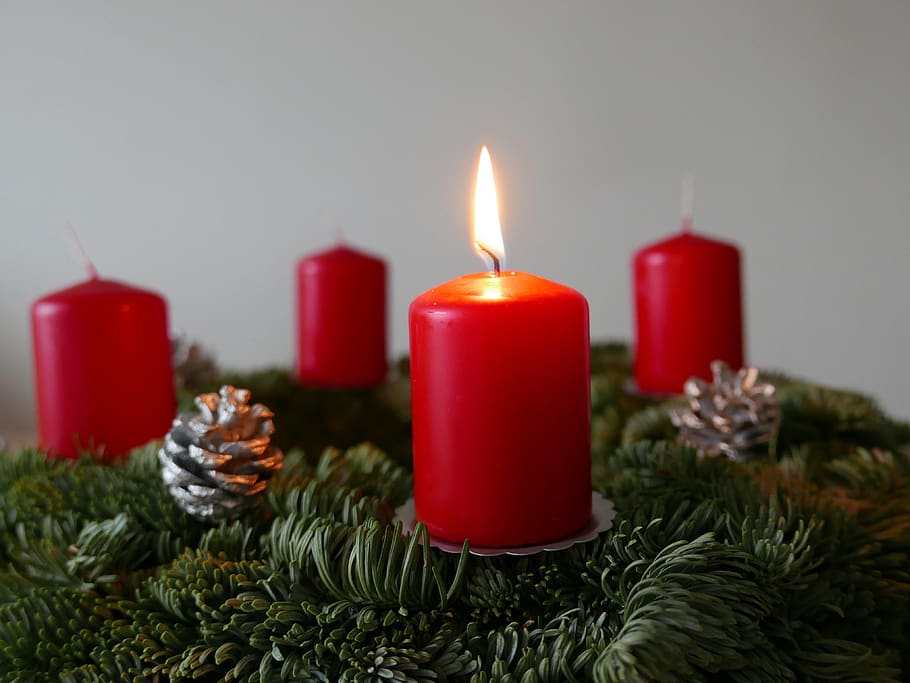 advent wreath, advent, christmas, christmas time, fire, candle, burning, red, flame, holiday