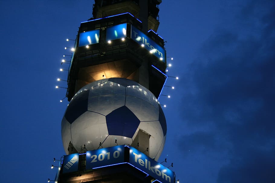 torre, telkom, alto, luces, comunicación, fútbol, ​​pelota, copa del mundo, cielo, tarde