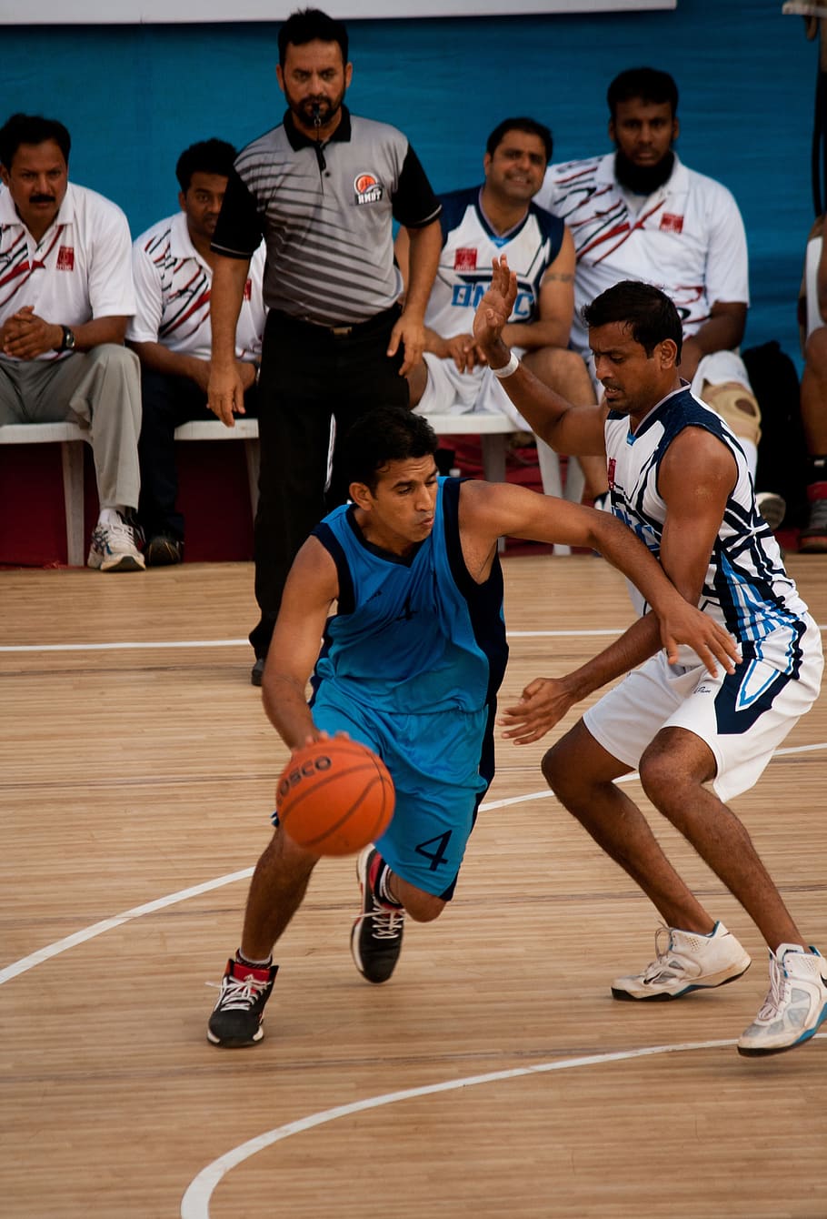bouncing basketball, action, players, game, play, ball, men, sport, group of people, lifestyles