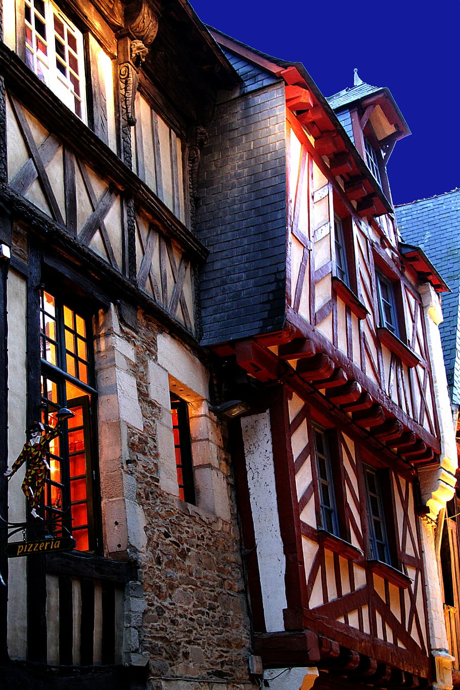 blue hour brittany, vitre, brittany, france, atlantic coast, architecture, house, half-Timbered, window, urban Scene