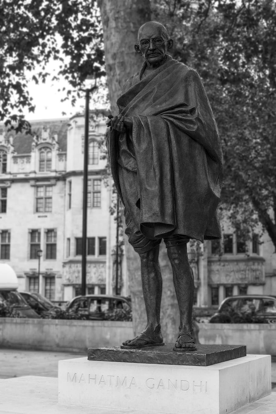 mahatma gandhi, parliament square, westminster, london, gandhi, philip jackson, bronze, statue, sculpture, figure