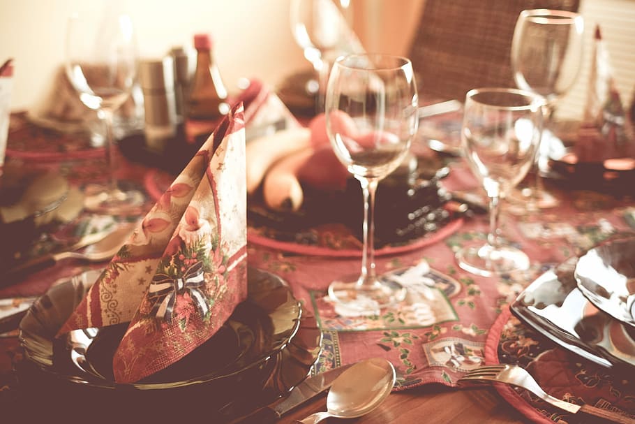 cenário de mesa de natal, Natal, cenário de mesa, decoração de natal, cenário de natal, cenário, mesa, topo, jantar, restaurante