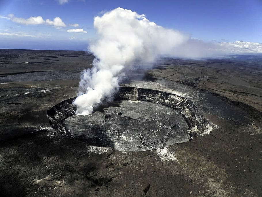 halema'uma'u, halema 'uma crater, hawaii volcanoes, national, park, Halema'uma'u Crater, Hawaii Volcanoes National Park, crater, photos, hawaii
