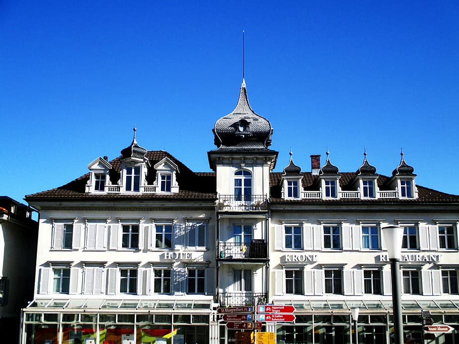 architecture, building, historically, hotel, inn, roof design, tower, turret, dome, street light