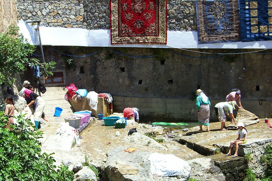 Lavagem, Mulheres, chefchouen, lavando mulheres, norte da áfrica, marrocos, tapete, muçulmano, à moda antiga, lavagem à mão