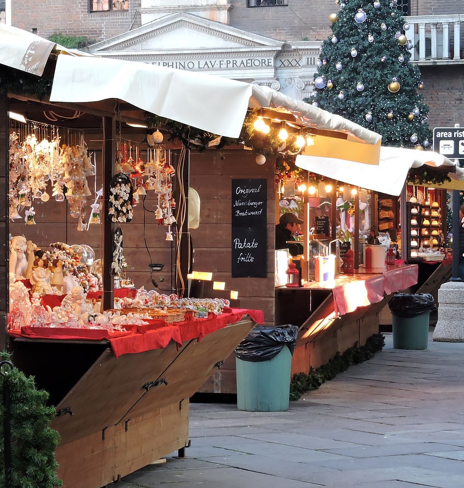 flea market, christmas, verona, piazza dei signori, piazza dante, italy, business, illuminated, market, retail
