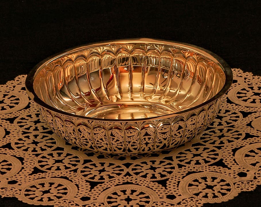 brown bowl, bowl, dish, container, silver, gold, vermeil, doily, decoration, cultures