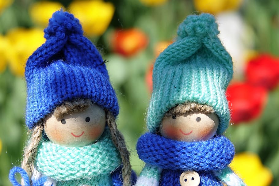 dolls, baby doll, cute, sweet, charming, faces, flowers, flower meadow, winter doll, small