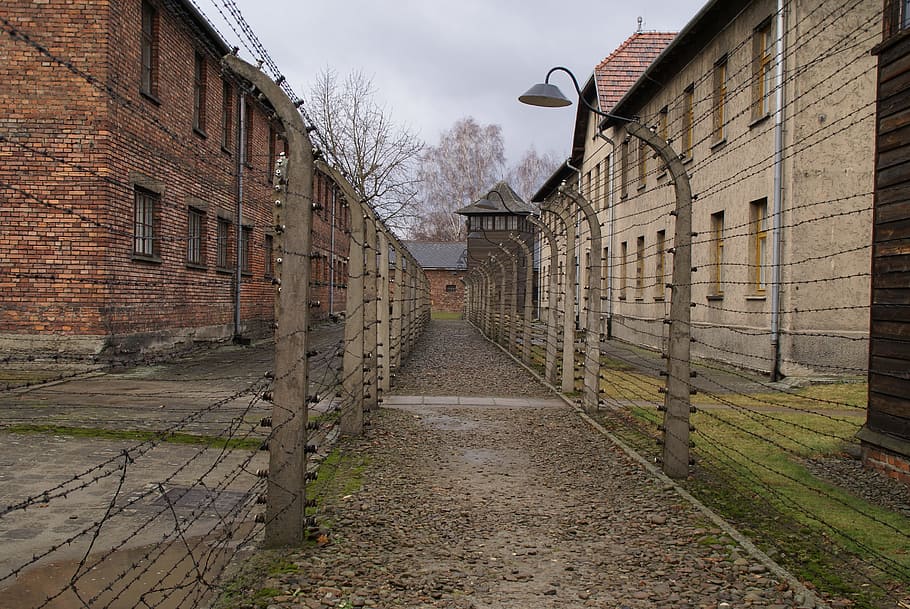 auschwitz, kamp konsentrasi, perang dunia kedua, perang, auschwitz-birkenau, penuntutan, Polandia, kehancuran, arsitektur, eksterior bangunan