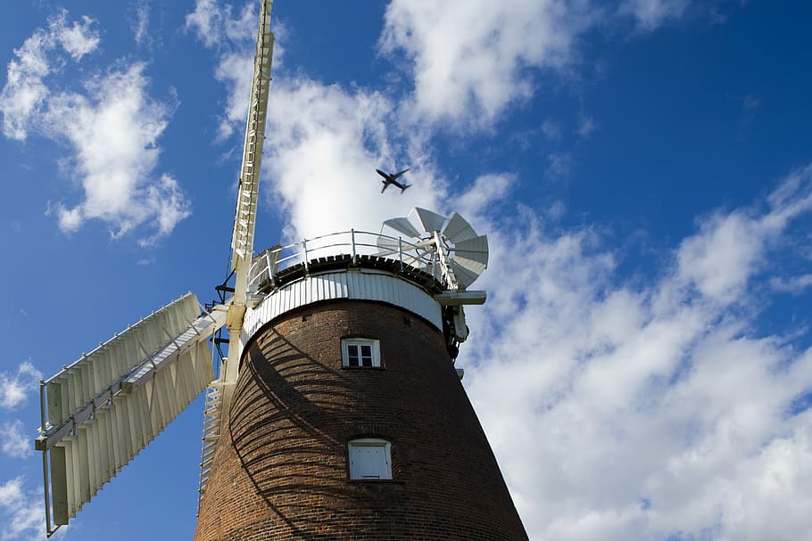 thaxted, essex, england, windmill, white sails, architecture, blue sky, clouds, passing airplane, sky