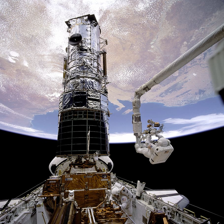 Astronaut, Nasa, Module, Lunar, Earth, clouds, sky, machine, working, repairing