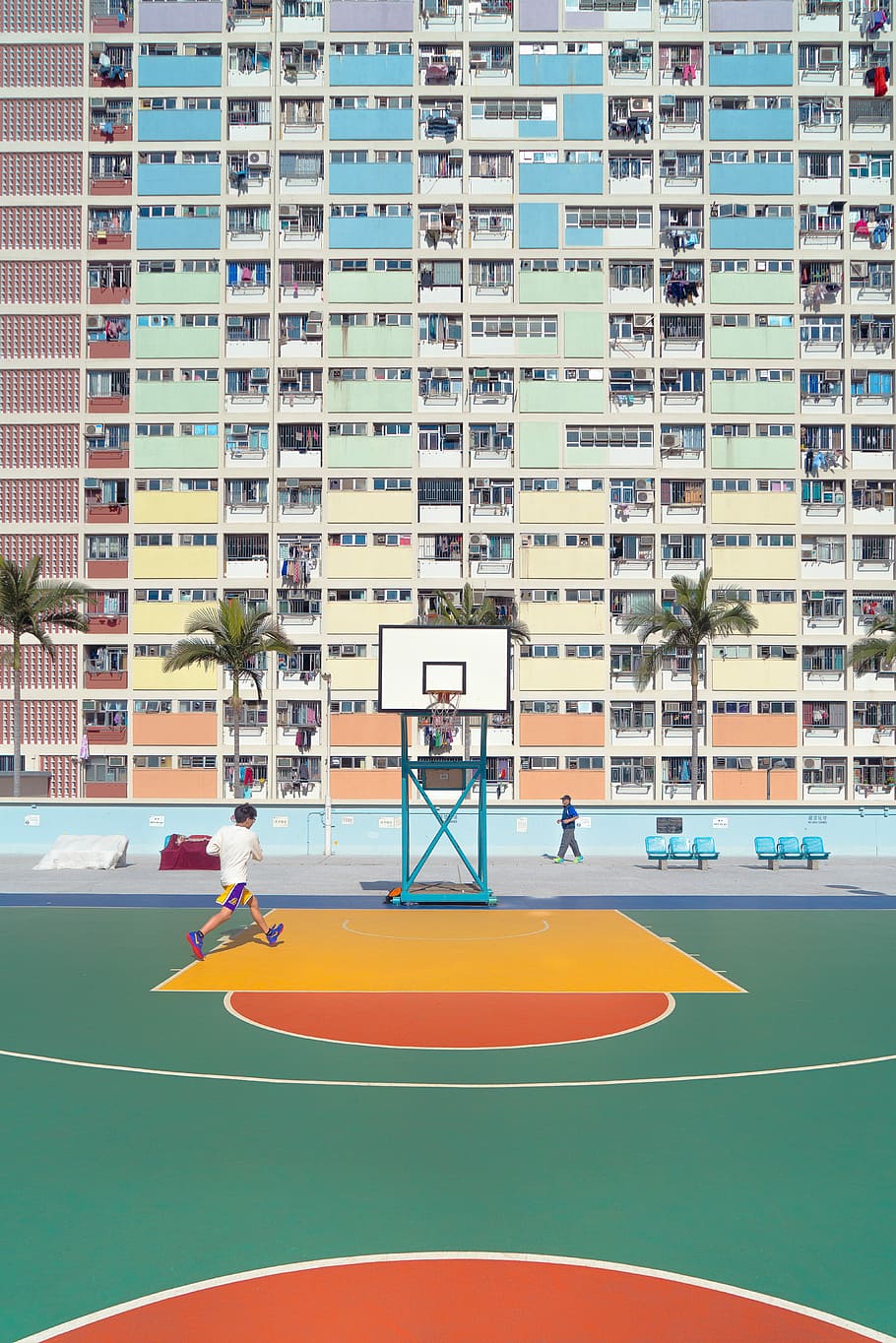 blanco, verde azulado, cancha de baloncesto, edificio, deporte, al aire libre, escena urbana, cancha, baloncesto - deporte, competencia