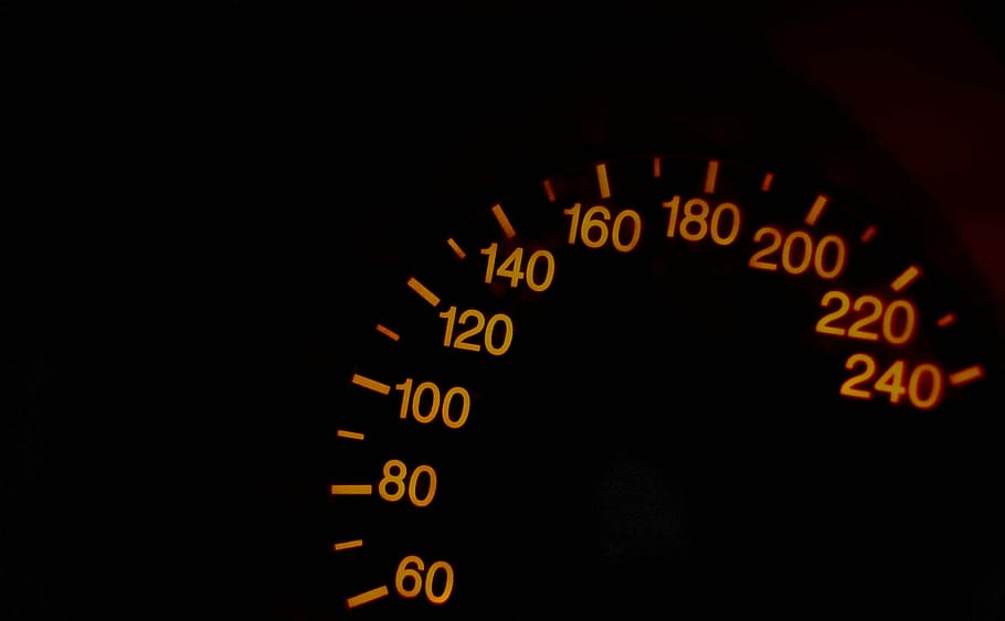 vehicle analog speedometer, speedometer, the figures on the speedometer, speed, mietrichieskii, mietrika, metrics, metric, chas, h