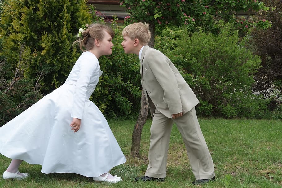 girl, boy, kiss, children, the adoption of, first communion, child, the little girl, on the grass, short circuit