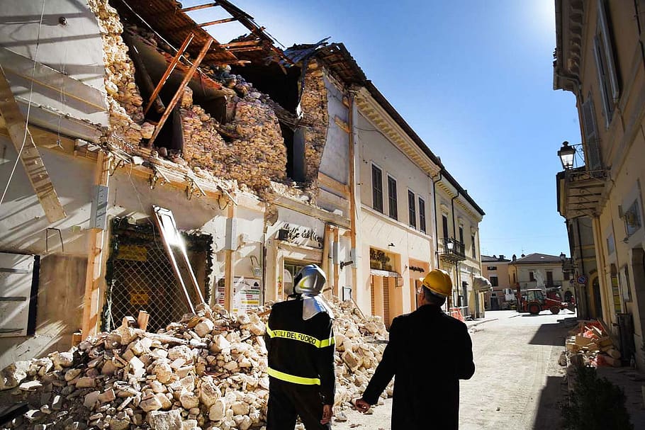 earthquake, earthquake italy, norcia, san bendetto norcia earthquake, earthquake norcia, building exterior, architecture, built structure, real people, nature
