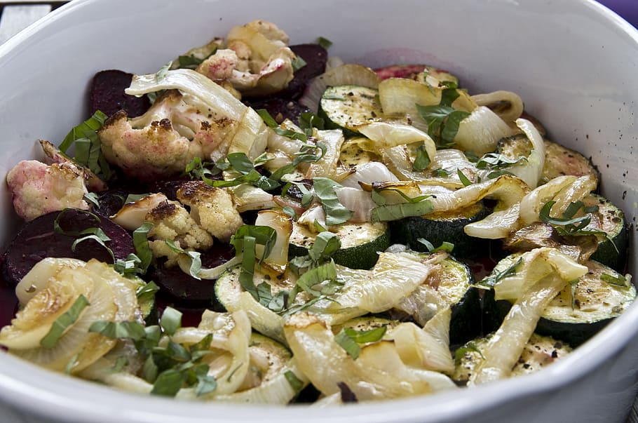 zucchini, cauliflower, beetroot, onions, fried, mediteran, basil, lunch, food, main course