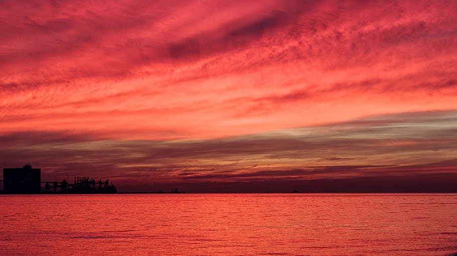 nature, landscape, water, ocean, sea, still, sunset, red, clouds, sky