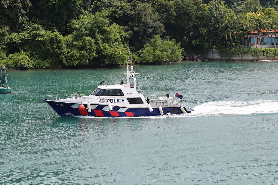 police boat, patrol boat, water safety, nautical vessel, mode of transportation, transportation, tree, water, plant, waterfront | Pxfuel