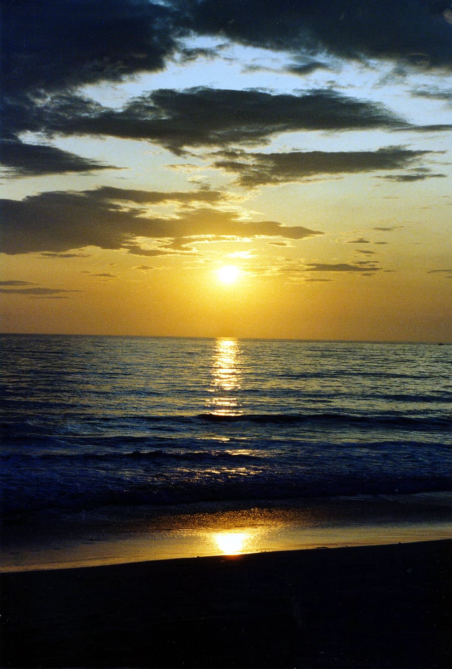 Pôr do sol, mar, nuvens, praia, água, reflexão, ondas, marinha, costa, cênico