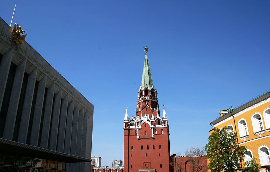 palace of congress, trinity, tower, kremlin wall, arsenal, blue sky, architecture, building exterior, built structure, building