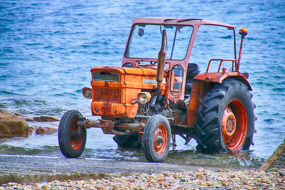 tractor, marin, sea, shore, vehicle, beach, water, orange, unloading, boats
