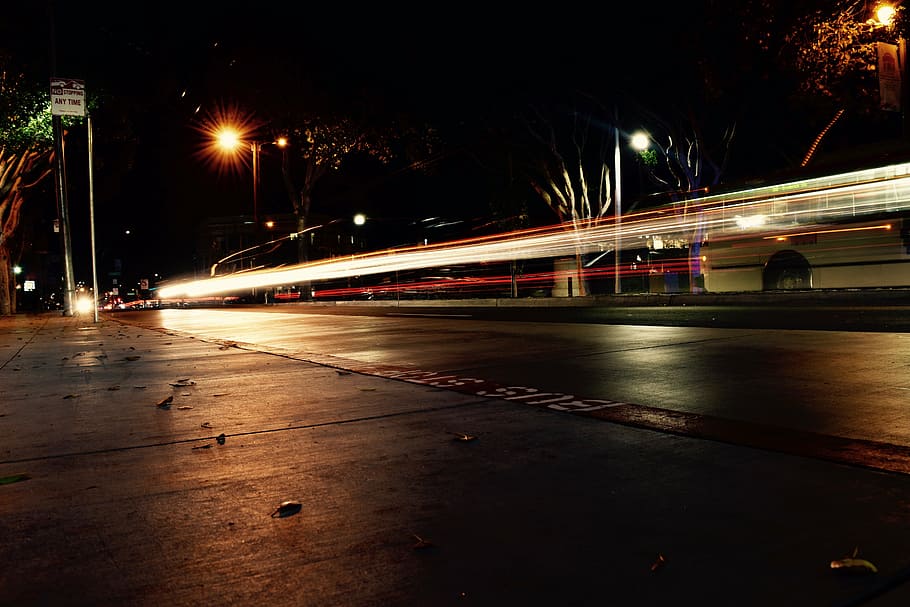 fotografia de timelapse, estrada, tempo, lapso, fotografia, tiro, rua, avenida, calçada, lâmpadas