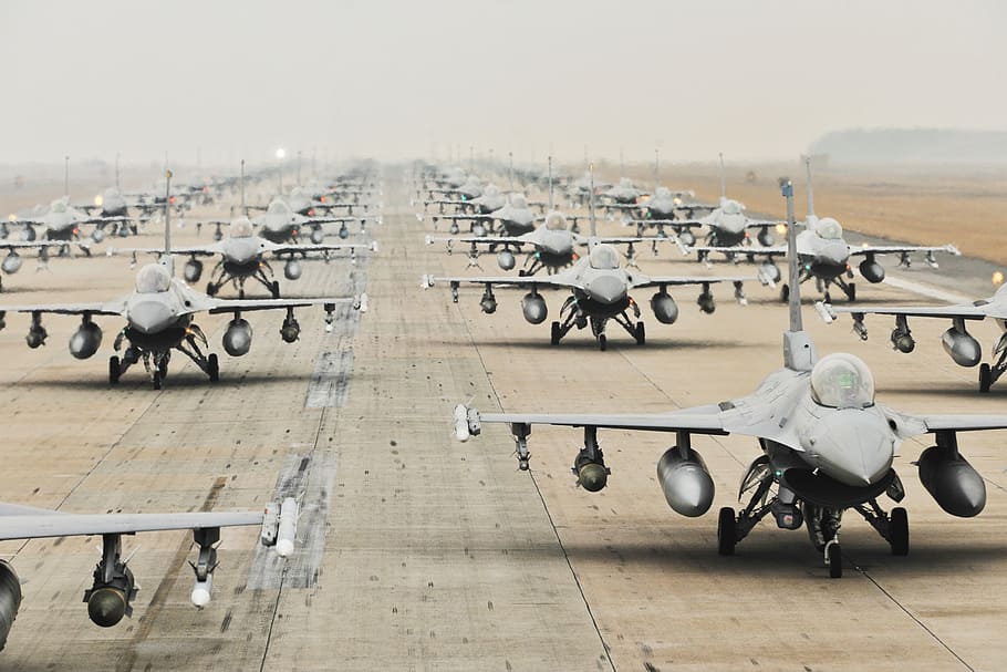 abu-abu, jet tempur, landasan pacu, siang hari, jet militer, pelatihan, usa, latihan, f-16, pesawat terbang