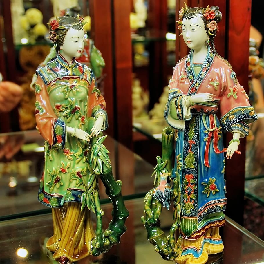 china, guangdong, statues, crafts, ceramic, courtesans, decoration, market, trinket, human representation