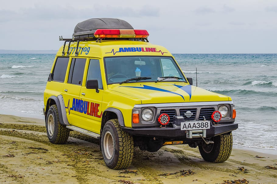 ambulans, pantai, darurat, penyelamatan, mobil, suv, keamanan, penyelamat, keselamatan, bantuan