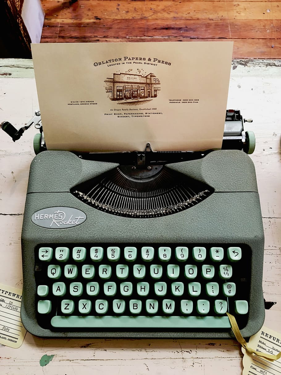 máquina de escribir gris, máquina de escribir, verde azulado, hermes, cohete, oblación, papeles, prensa, anticuado, antiguo