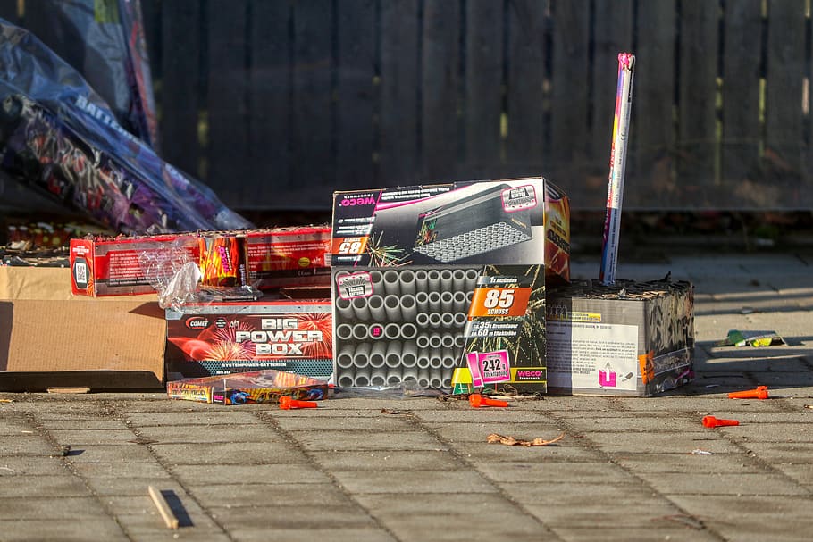 firecrackers, garbage, new year's eve, pyrotechnics, new year's day, fireworks, crackers, pounding, waste, burned out