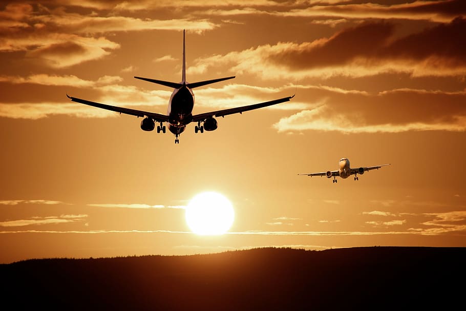 foto da silhueta, dois, aviões, sol, aterrissagem, alcance, injeção, céu, silhueta, aviões de passageiros