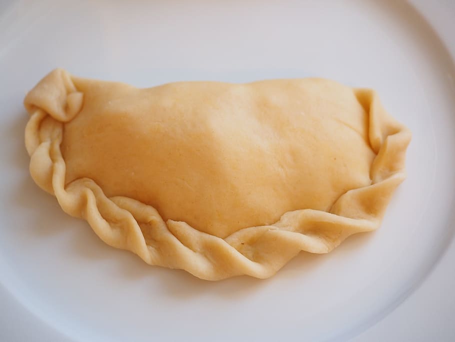 empanada, pastry bag, food, eat, intracorneal, filled, food and drink, indoors, close-up, freshness