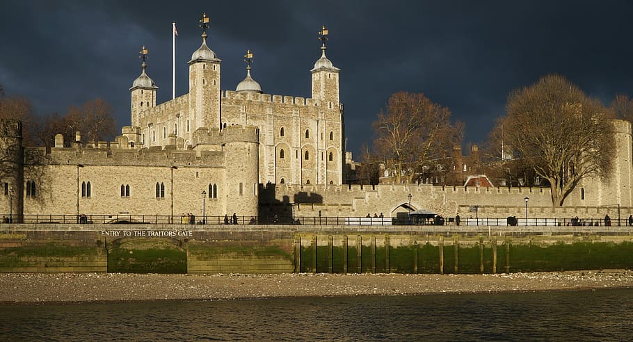 gothic, palace, nimbus clouds, architecture, castle, travel, building, old, fort, london