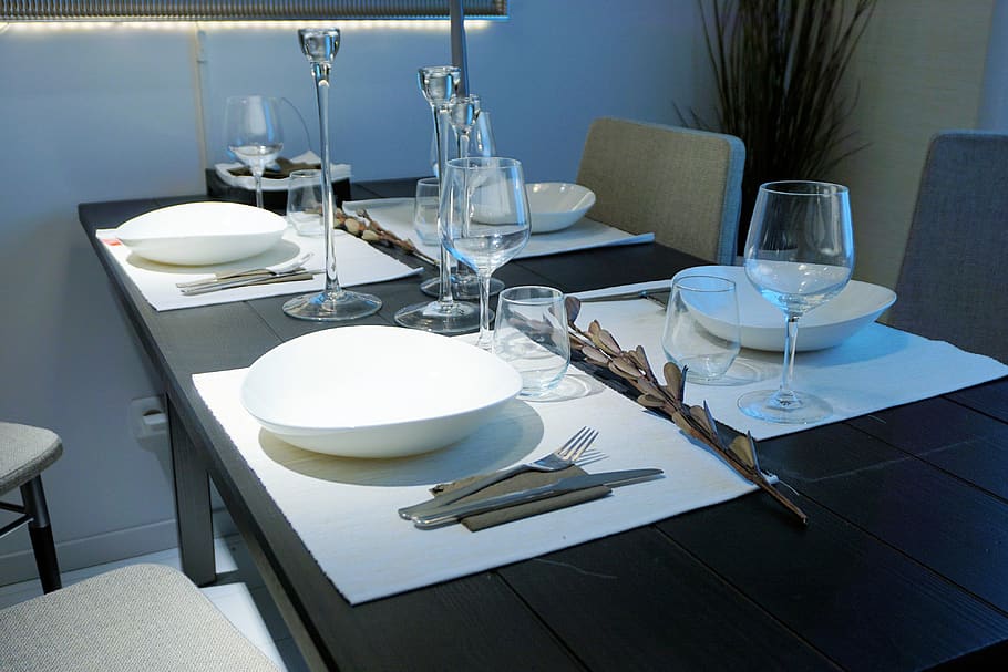 mesa, coberto, comer, mesa gedeckter, mesa de jantar, conselho de administração, gangadharan, prato, talheres, vinho