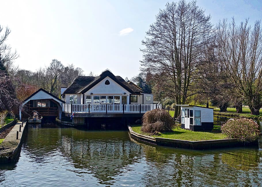 house, broads, canal, countryside, landscape, building, backyard, country, architecture, built structure