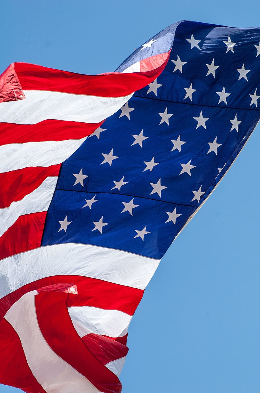 bandera de estados unidos, ondeando, durante el día, bandera estadounidense, bandera ondeando, bandera, bandera estadounidense ondeando, estadounidense, estados unidos, azul