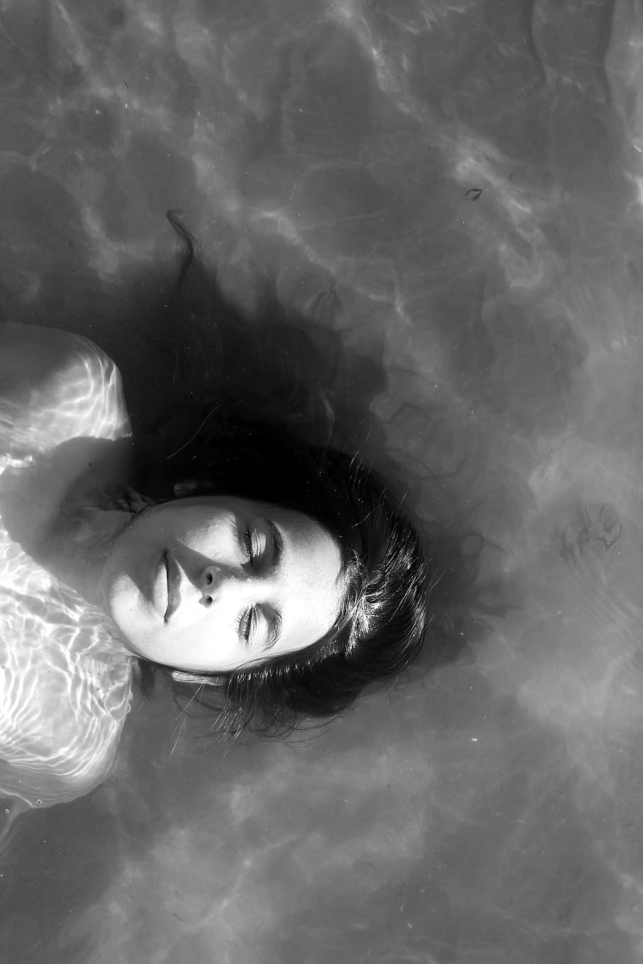 grayscale photo, woman, lying, water, sea, girl, summer, formia, bathroom, hair