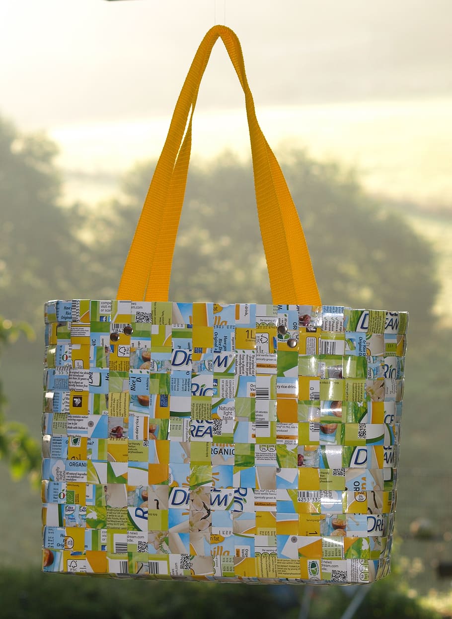 bag, recycle, woven, hand labor, wattle, braid, structure, craft, focus on foreground, yellow