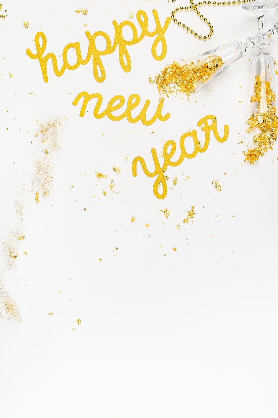 New Years eve, new year, background, white, white background, copy, copy space, copyspace, flatlay, gold