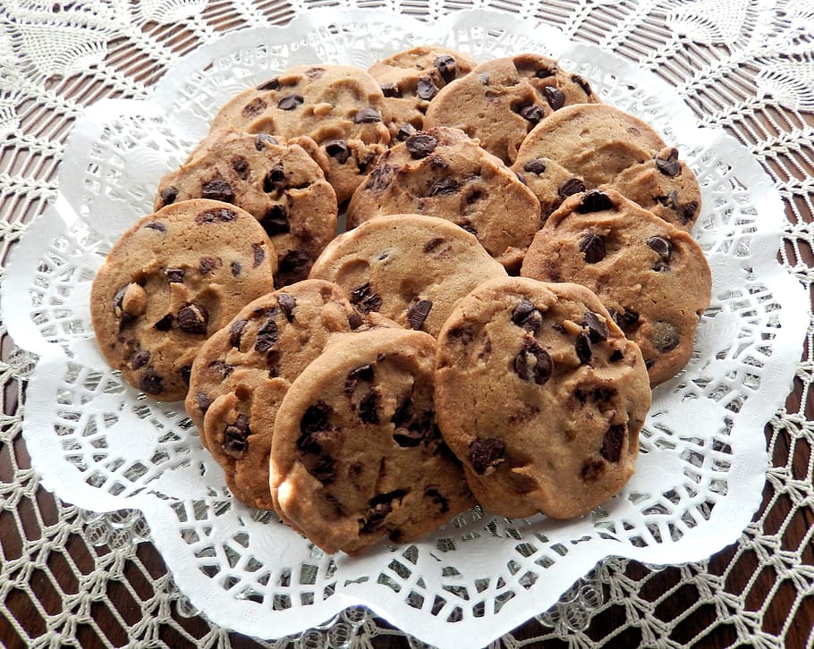 chocolate cookie, chocolate chip cookies, butter, sugar, sweet food, food and drink, food, indoors, baked, high angle view