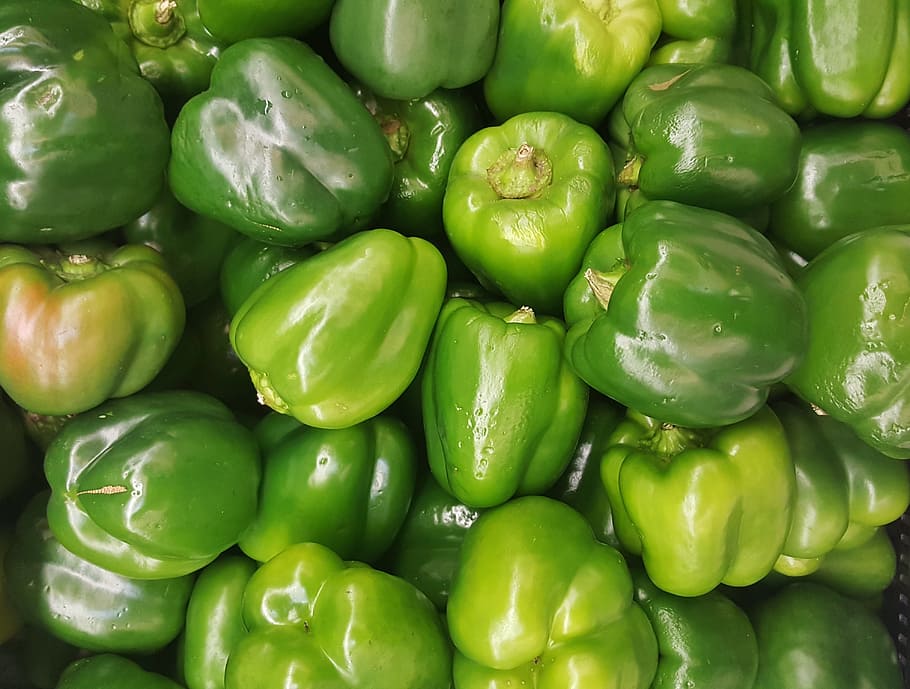 green bell peppers, bell peppers, capsicum, vegetables, food, grocery, market, produce, greens, vegan