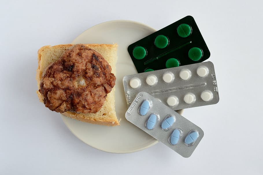 plate, sandwich, three, medication blister packs, health, tablets, harmful food, treatment, meatballs, lifestyle