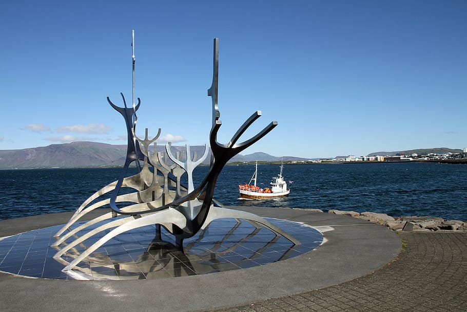 estatua del barco, cuerpo, agua, reykjavik, islandia, barco vikingo, sólfar, sun voyager, escultura, cielo